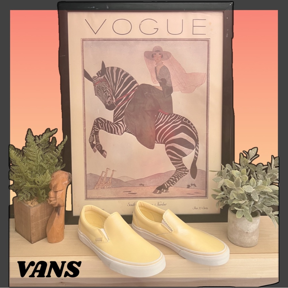Vans Classic Slip-On Pearl Suede Gold White NWB